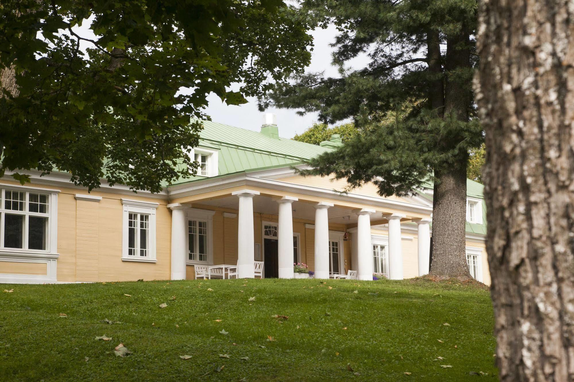 Backbyn Kartano Hotel Espoo Buitenkant foto
